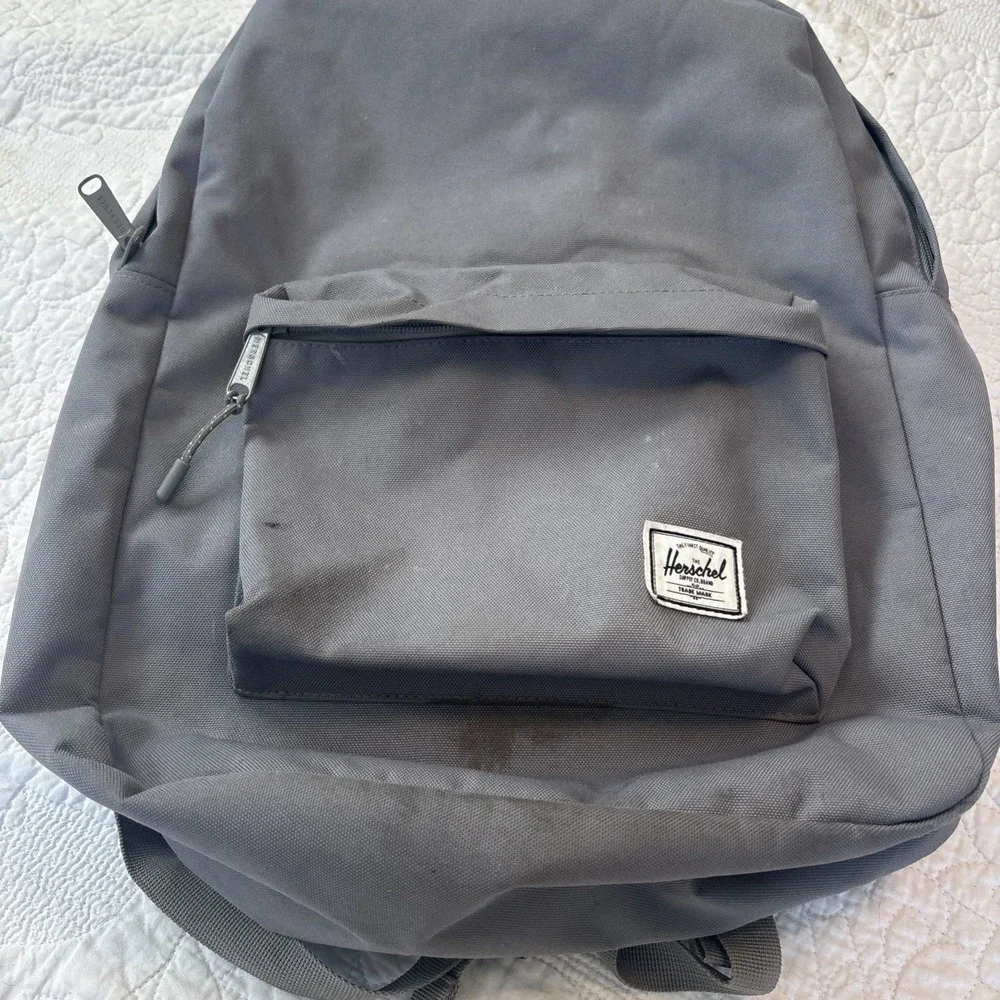 Herschel Supply Co. Brand Standard Gray Logo 2-Pocket Classic Backpack